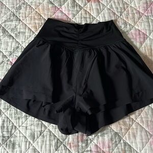 AERIE OFFLINE REAL ME CROSS OVER FLOWY SHORTS
